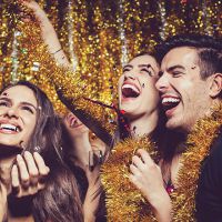 Встречайте новый 2019 год с песней!