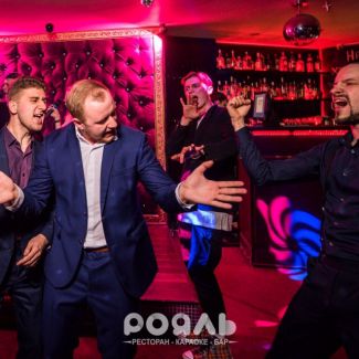 Караоке ждет гостей!