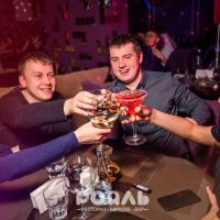 Самые горячие вечеринки проходят именно у нас!
